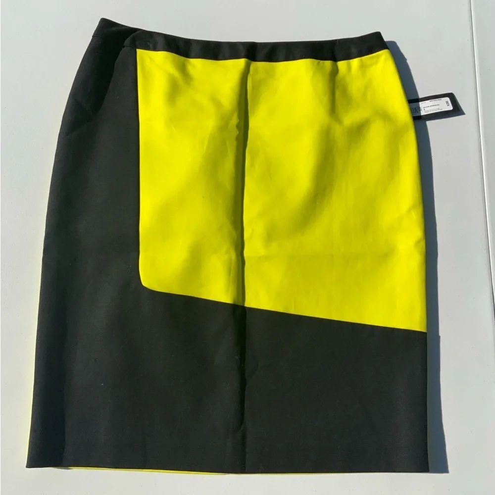 Worthington Yellow and Black Women's Skirt